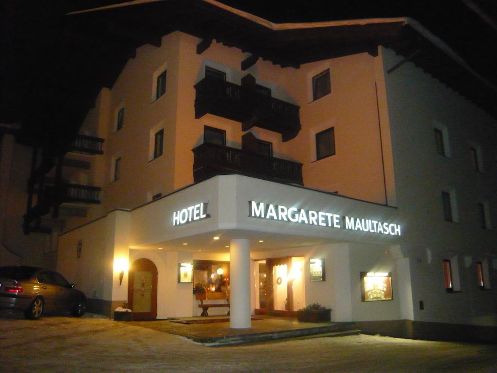 Hotel Margarete Maultasch By Vaya Nauders Buitenkant foto